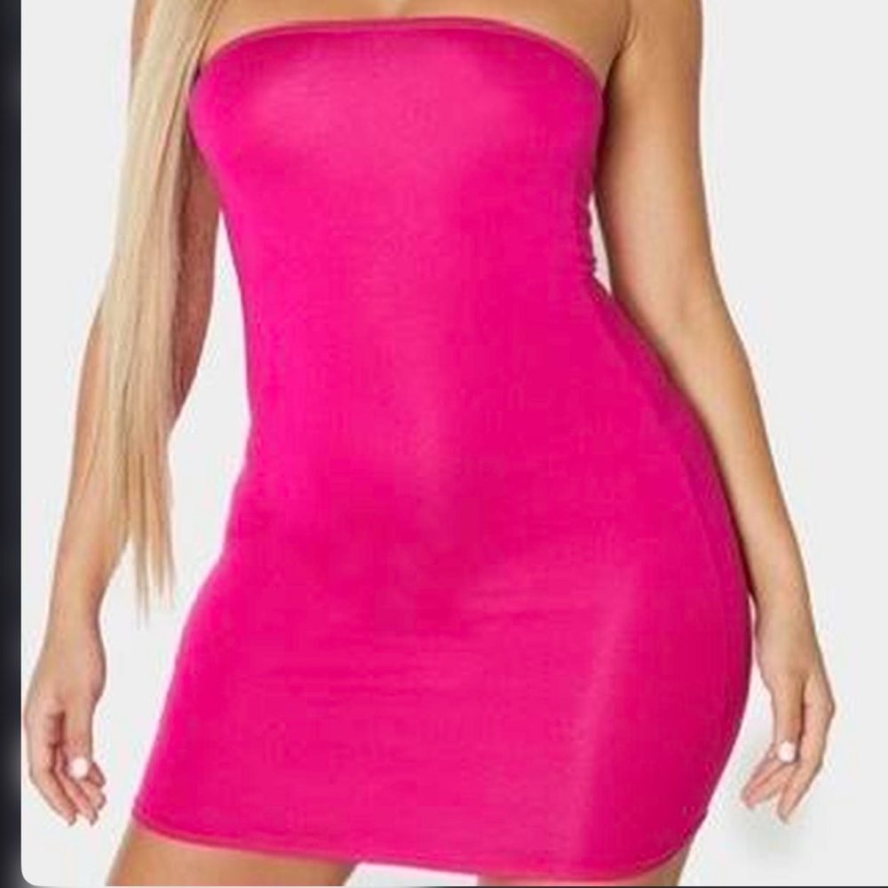 Elegant Pink Strapless Dress